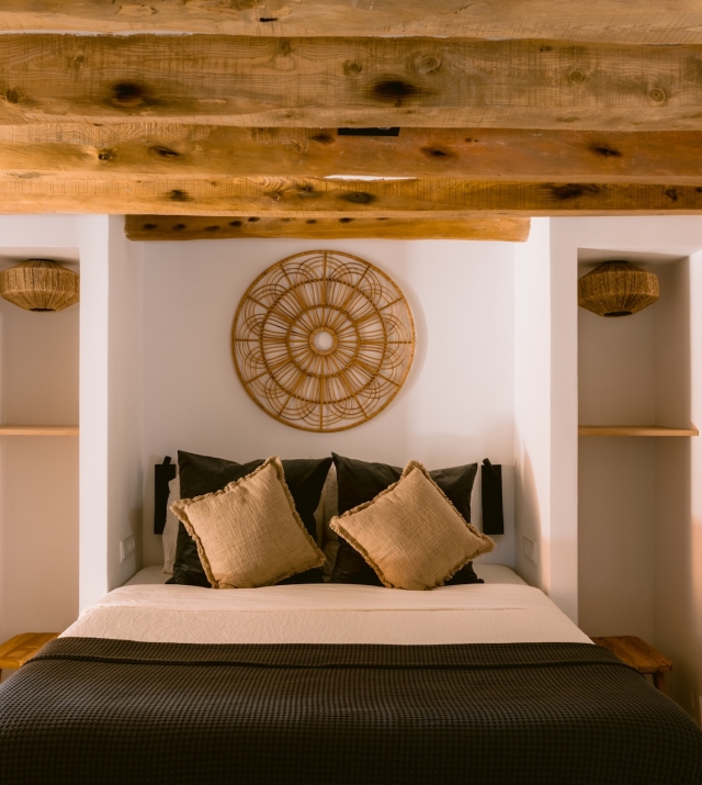 Resa Estates finca sale koop ibiza Jorge bedroom 1.jpg